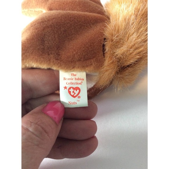 1996 Nuts Squirrel Ty Beanie Baby VINTAGE RETIRED NWT - Picture 3 of 4